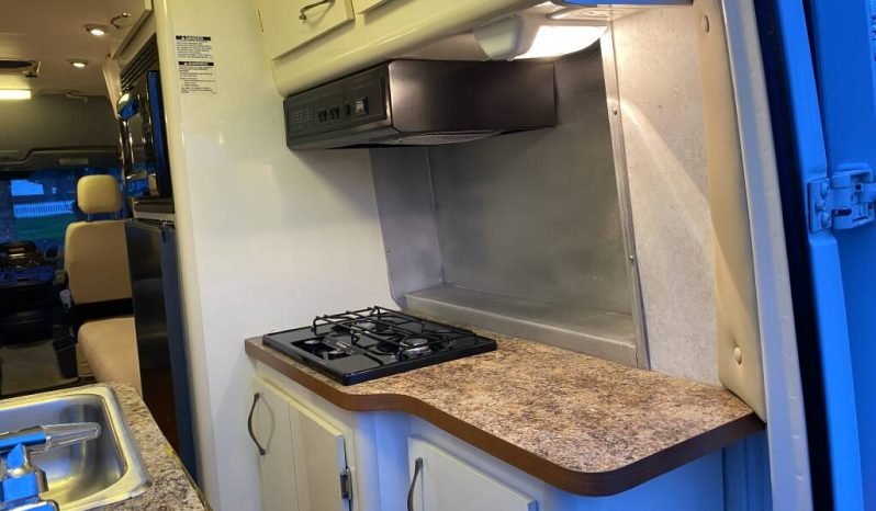 
								2006 Gulf Stream Vista Cruiser MB Edition full									