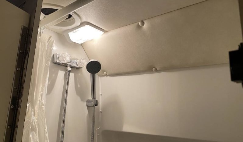 
								2006 Gulf Stream Vista Cruiser MB Edition full									