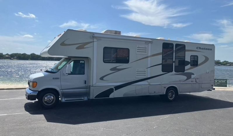 
								2007 Four Winds Chateau 31F full									
