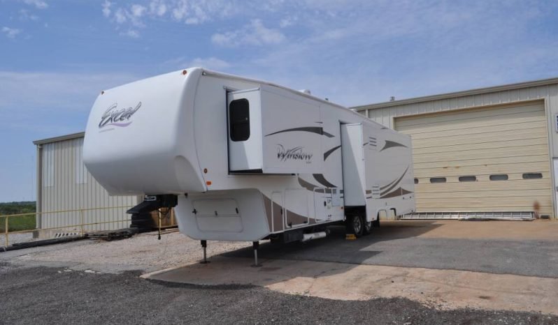 
								2014 Excel – Peterson Winslow Motorhome full									