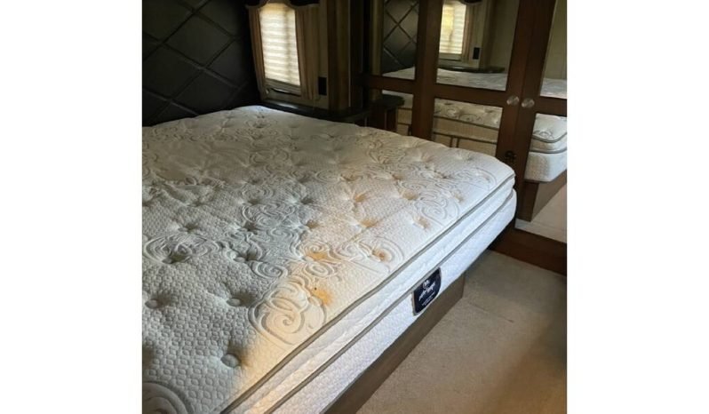 
								2015 Keystone Montana 3790 RD Motorhome full									