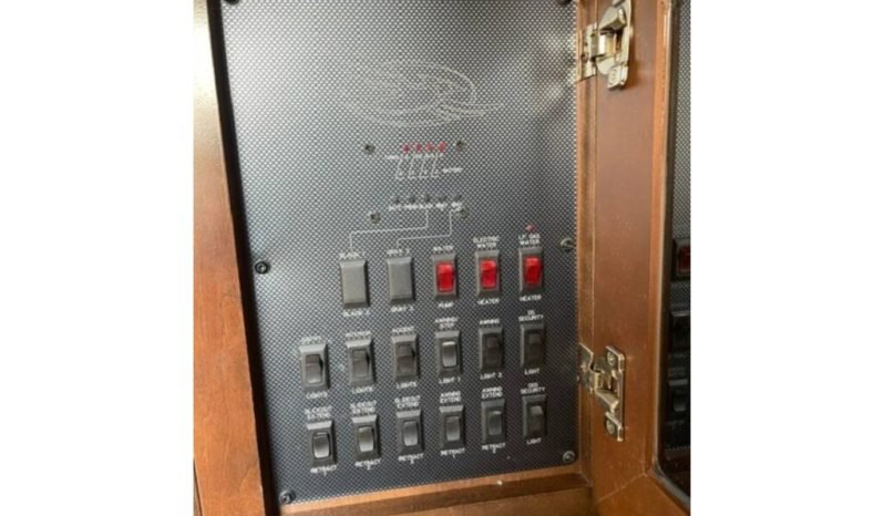 
								2015 Jayco Pinnacle 36RSQS Motorhome full									