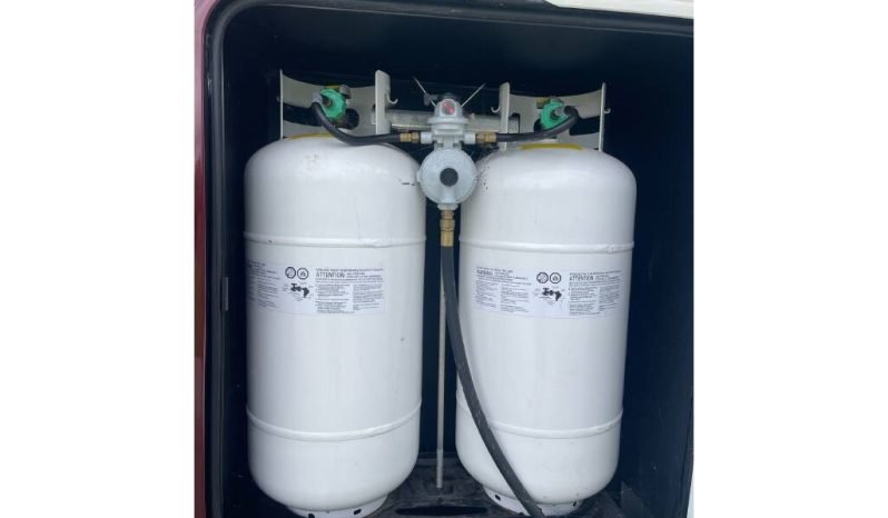 
								2019 Forest River Riverstone Legacy 38RE full									