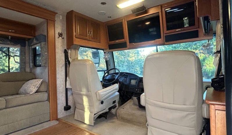 
								2006 National Dolphin 5355 full									