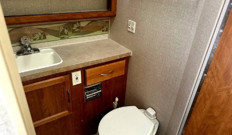 
								2007 Fleetwood Jamboree GT full									