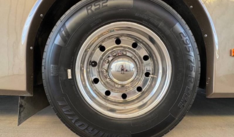 
								1993 Monaco Dynasty 36 full									