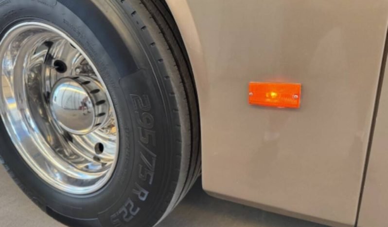 
								1993 Monaco Dynasty 36 full									