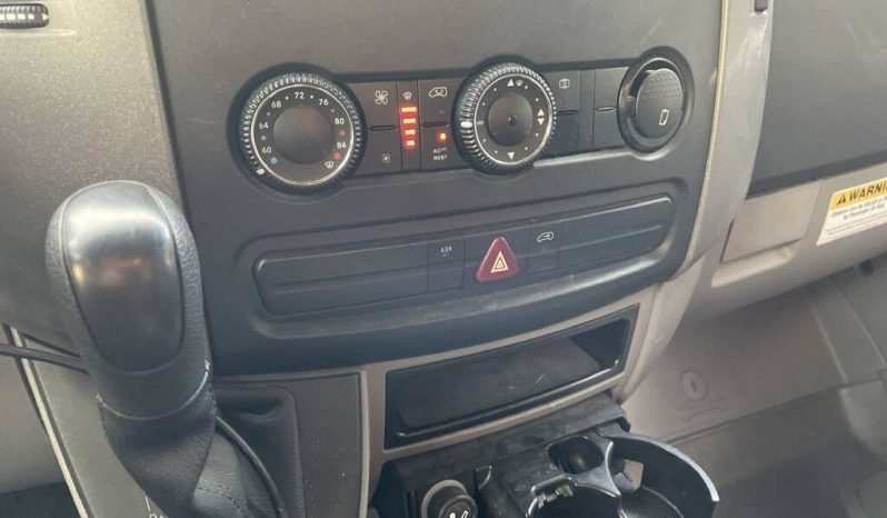 
								2008 Fleetwood Quest 24E full									