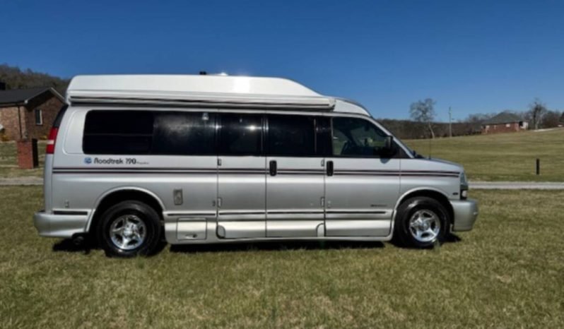 
								2004 Roadtrek 190 Popular full									