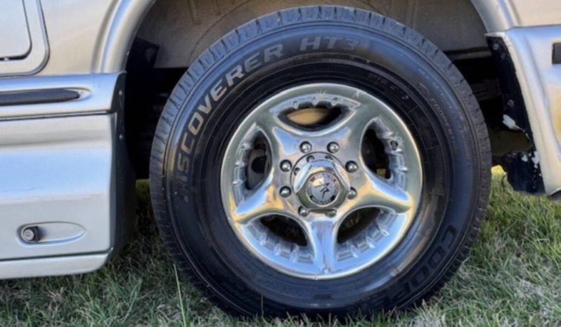 
								2004 Roadtrek 190 Popular full									