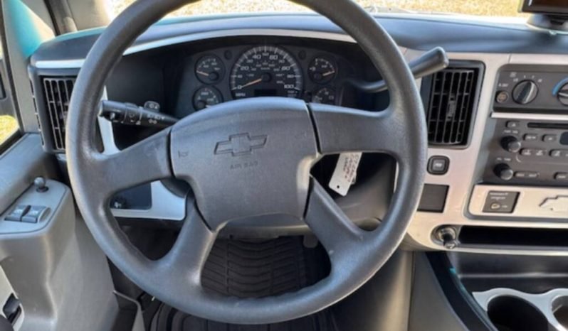 
								2004 Roadtrek 190 Popular full									