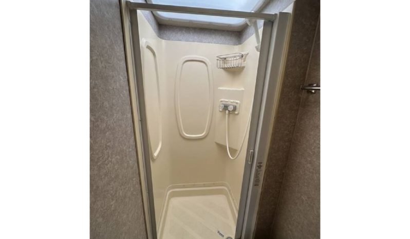 
								2010 Winnebago Access 24V full									