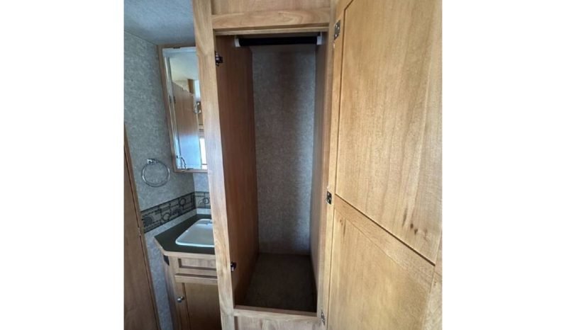 
								2010 Winnebago Access 24V full									