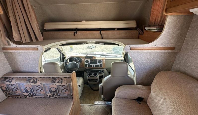 
								2010 Winnebago Access 24V full									