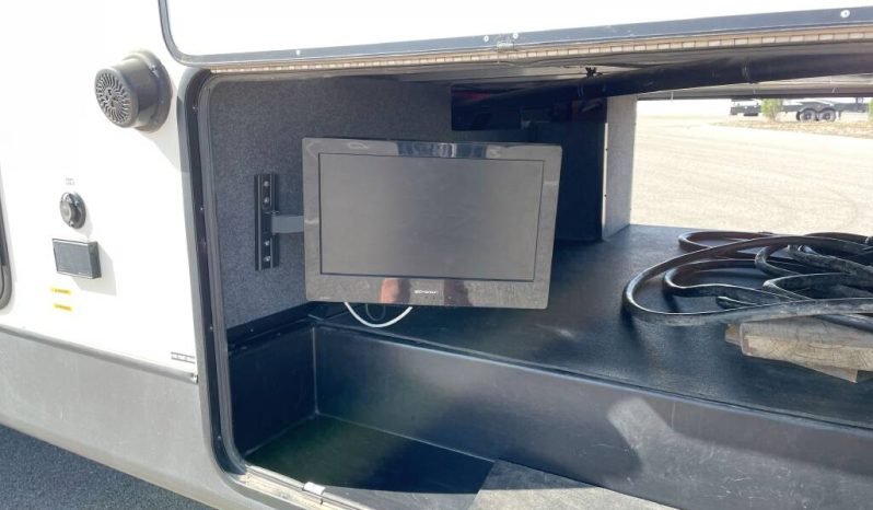 
								2020 Forest River Salem Hemisphere 369BL full									