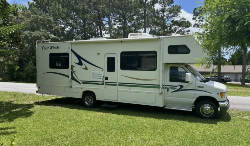 
								2001 Four Winds 28A Class C Motorhome full									