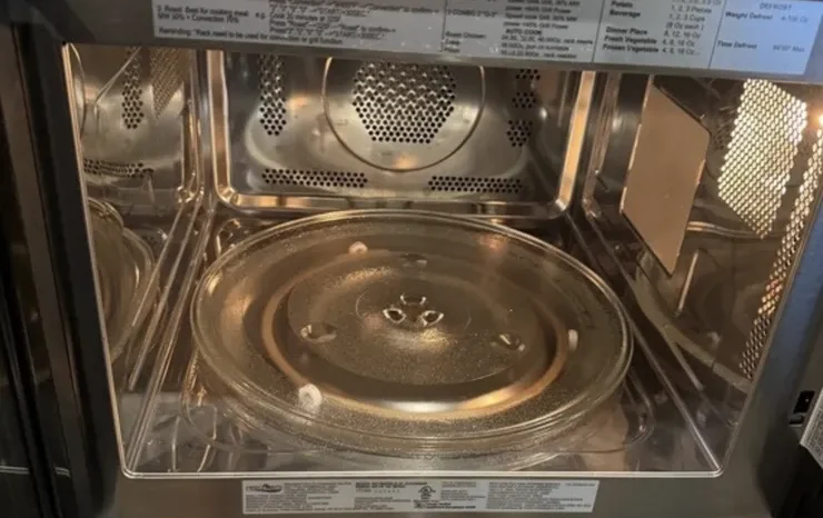 
								2019 Winnebago Travato full									