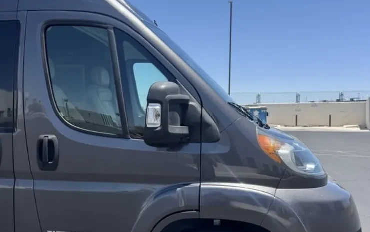 
								2019 Winnebago Travato full									